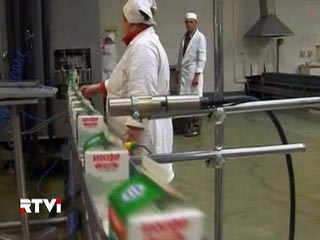 Сигнал Лукашенко: в белорусском молоке вновь найдены антибиотики