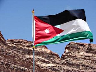 Группа иорданских оппозиционных политиков направила правительству петицию, в которой потребовала "прекратить всякое сотрудничество" с США и НАТО в Афганистане и не вмешиваться в дела этой страны