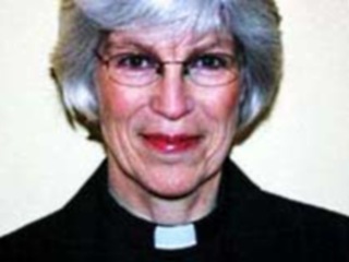 57-летняя Элисон Пиден - настоятель приходской церкви и каноник собора св. Ниниана в шотландском городе Перт. Наряду с другими двумя кандидатами на сан епископа она была избрана духовенством и мирянами диоцеза