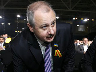Блок спикера парламента Украины Владимира Литвина первым заявил о том, что не признает результаты выборов главы государства