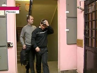 На северо-востоке Москвы сотрудники вневедомственной охраны задержали подозреваемых в мошенничестве с банковскими картами