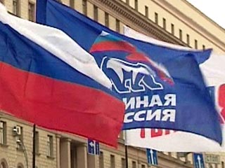 "Единая Россия" на заседании Госсовета в пятницу намерена дать бой оппозиционным партиям, обвинив их в безответственности