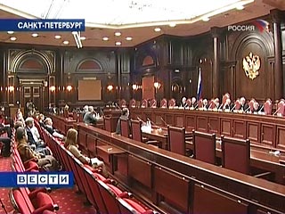 Конституционный суд поддержал введение в России прецедентного права