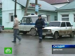 В Дагестане ищут боевика, убившего бойца ОМОН из его же оружия