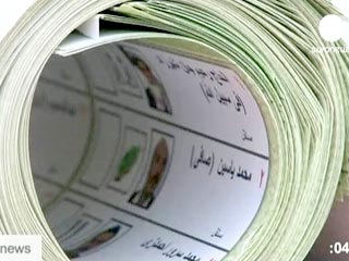 Выборы в парламент Афганистана будут отложены до сентября, сообщил в воскресенье представитель национальной избирательной комиссии