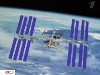 Специалисты российского Центра управления полетами (ЦУП) провели сегодня вторую за неделю коррекцию орбиты Международной космической станции
