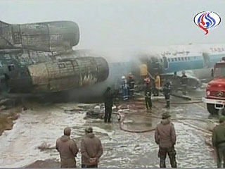 Одной из возможных причин вынужденной посадки самолета Ту-154 в иранском городе Мешхед стало резко ухудшившееся состояние здоровья одного из пассажиров