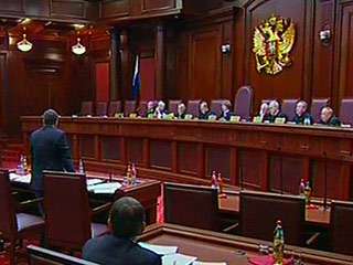 Конституционный суд РФ накануне признал пункт 4 статьи 44 федерального закона "Об акционерных обществах" соответствующим Основному закону