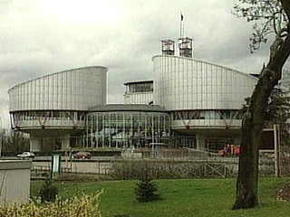 Россия по итогам 2009 года заняла первое место по числу поданных против нее и ожидающих рассмотрения исков в Европейском суде по правам человека (ЕСПЧ)