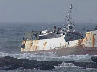 Российская рыболовная шхуна "Хоси-мару" затонула возле Сахалина