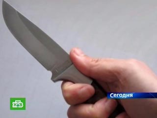 Самоубийство на почве неудачной попытки изнасилования совершил в Ижевске 19-летний Сергей А. Он пронзил свой мозг ножом после того, как его 17-летняя подружка в очередной раз отстояла свою честь