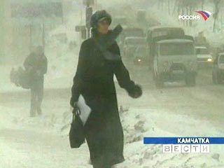 На Камчатке из-за сильной метели отрезан от внешнего мира районный центр Усть-Камчатск на восточном побережье полуострова