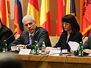 Сербские криминальные круги угрожают президенту республики Борису Тадичу, министру юстиции Снежане Малович, а также руководству прокуратуры и МВД