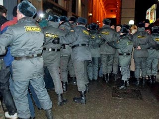 Эдуарда Лимонова в понедельник ждет суд за организацию на Триумфальной площади в Москве 31 января митинга  в защиту 31-ой статьи Конституции