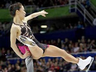 Китайский фигурист Хунбо Чжао, который вместе со своей партнершей Сюе Шэнь выиграл короткую программу на Олимпиаде в Ванкувере, уверен, что основная борьба за золотую медаль в турнире спортивных пар еще не закончена