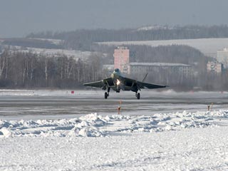 В Комсомольске-на-Амуре продолжаются летные испытания нового российского истребителя пятого поколения