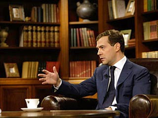 Президент России Дмитрий Медведев направил поздравительное послание Виктору Януковичу