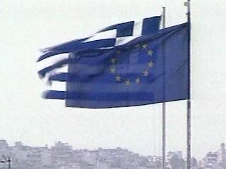 Министры финансов стран еврозоны в понедельник обсудят финансовые проблемы Греции, однако Еврогруппа вряд ли объявит конкретный план спасения, пока Греция не исчерпает внутренние источники улучшения ситуации
