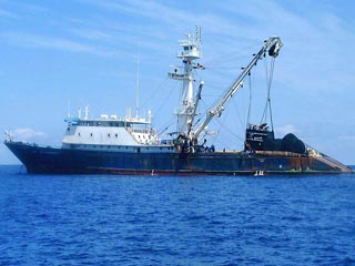 Состояние российского капитана судна Thai Union-3, находящегося в плену у сомалийских пиратов, ухудшилось