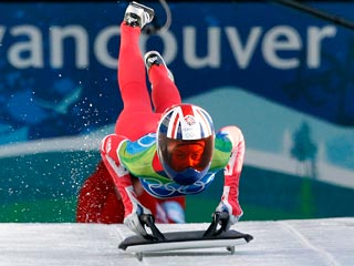 Скелетонистка Эми Уильямс принесла Великобритании первую золотую медаль олимпийских Игр в Ванкувере
