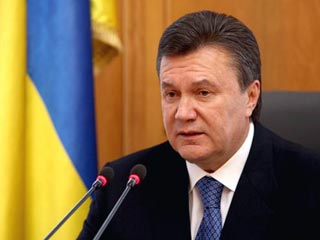 Одной из важнейших задач для нового президента Украины Виктора Януковича является формирование новой правящей коалиции в парламенте, которая поможет ему снять с поста премьера Юлию Тимошенко и назначить новый кабинет министров
