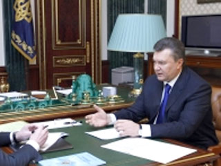 Янукович подписал указ, предписывающий бороться с бедностью на Украине