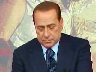 Судьи миланского трибунала решили не прекращать процесс против Сильвио Берлускони