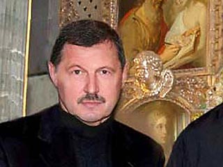 Правоохранительные органы считают Барсукова лидером "тамбовской" ОПГ. Кроме вымогательства ему вменяются заказное убийство и рейдерские захваты
