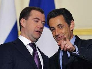Медведев предложил французским толстосумам подключиться к "сочинской стройке"