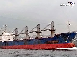 Российские моряки с судна Snowmass, арестованного в Китае три месяца назад, вернулись в Приморье
