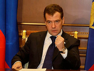 Россияне не верят в инициированные президентом Медведевым проекты оздоровления страны