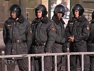 По данным ГУВД, в акции за реформу МВД в Москве приняли участие около 150 человек