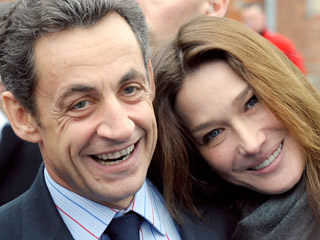 Во Франции ходят слухи, что браку президентской четы Саркози-Бруни пришел конец: обоих супругов подозревают в адюльтере