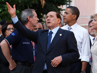 Подготовку мероприятия Берлускони доверил своей правой руке - Гвидо Бертолазо, руководителю Агентства гражданской обороны