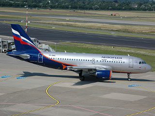 Пассажиры отмененного в субботу рейса авиакомпании "Аэрофлот" из Нью-Йорка в Москву всю ночь и первую половину дня были вынуждены оставаться в аэропорту