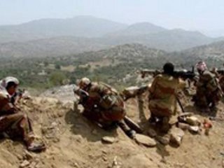 Двое влиятельных главарей йеменской ячейки "Аль-Каиды" уничтожены в результате авиаудара на юге страны