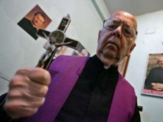 Педофилы соблазнены, но не одержимы сатаной, считает ватиканский экзорцист