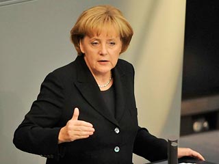 Во время выступления в немецком парламенте Ангела Меркель пояснила, что подобное исключение следует рассматривать лишь как "последнее средство" в случае постоянных нарушений маастрихтских критериев