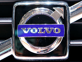 Китайской Geely не хватает денег на покупку Volvo