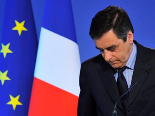 Премьер-министр Франции Франсуа Фийон признал победу объединенной левой оппозиции во главе с социалистами на региональных выборах во Франции