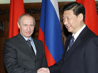 Россия намерена и впредь поддерживать Китай по всем вопросам, в том числе тайваньской проблеме, заявил во вторник премьер-министр РФ Владимир Путин на встрече с заместителем председателя КНР Си Цзиньпином