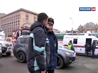 В связи со взрывами в московском метро парализовано движение в нескольких районах столицы