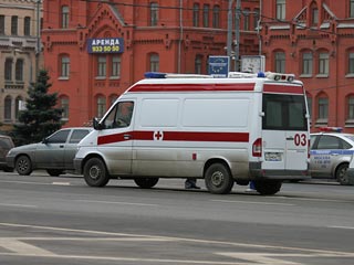 Половина людей, раненых в результате двойного теракта в московском метро, находится в тяжелом состоянии. По некоторым данным, среди пострадавших есть дети