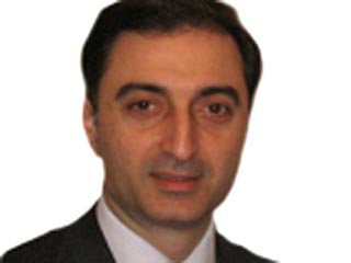 Грузинский посол в Великобритании Георгий Бадридзе вступился за президента Михаила Саакашвили, которого обвиняют в причастности к появлению на телеканале "Имеди" скандального репортажа о якобы начавшемся вторжении российских войск в Грузию