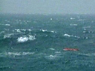 Рыболовецкое судно, участвовавшее в поисках моряков, пропавших после затопления корвета ВМС Южной Кореи "Чхонан", предположительно, затонуло