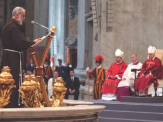 Раньеро Канталамесса утверждает, что Папа не знал о его рассуждениях, включенных в проповедь