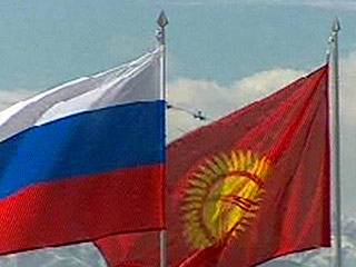 Премьер-министр России Владимир Путин объявил о готовности РФ оказать материальную помощь Киргизии ввиду "особого характера отношений" между странами