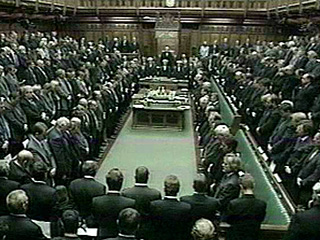 Парламент Великобритании провел в четверг последнее заседание в нынешнем составе в преддверии назначенных на 6 мая выборов