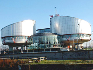 Европейский суд по правам человека (ЕСПЧ) признал приемлемыми две группы жалоб от пострадавших в результате захвата заложников в театральном центре на Дубровке