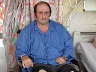 Британец, чаще всего становящийся жертвой несчастных случаев, снова пострадал. 58-летний работник фермы Мик Вилари в общей сложности получил более 30 телесных повреждений, включая переломы 15 костей